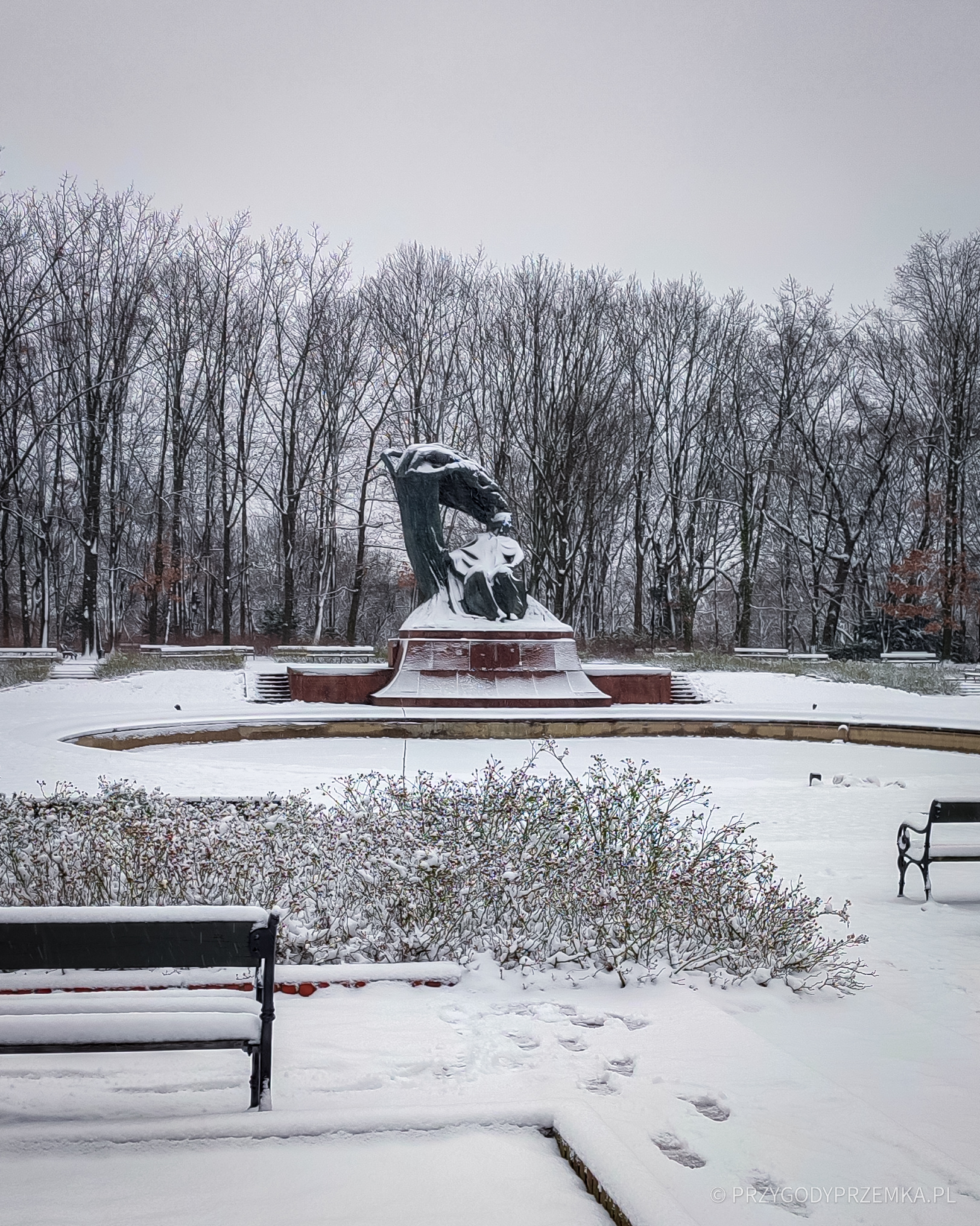 Pomnik Fryderyka Chopina w Łazienkach Królewskich